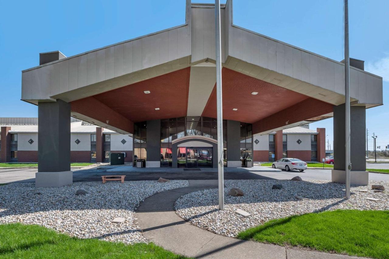Suburban Studios Lafayette Exteriör bild